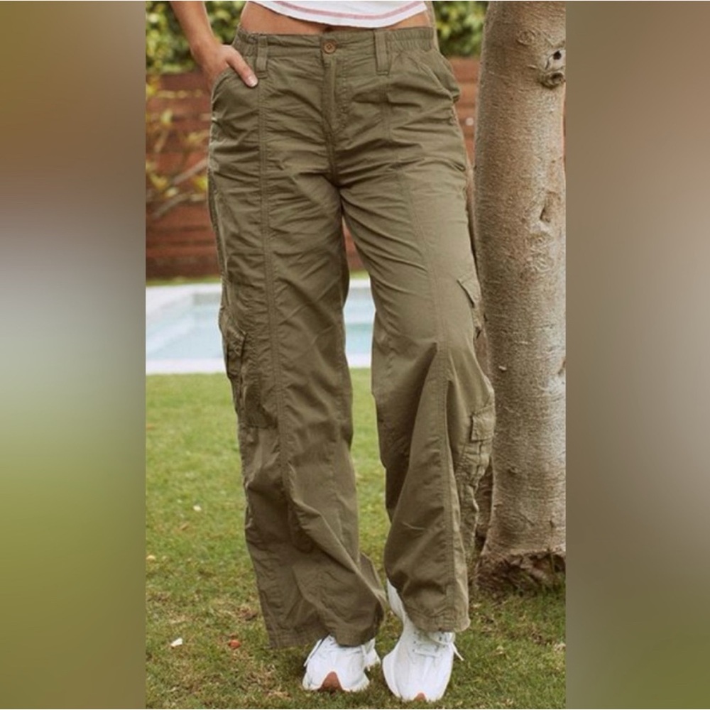URBAN OUTFITTERS BDG Y2K CARGO GREEN